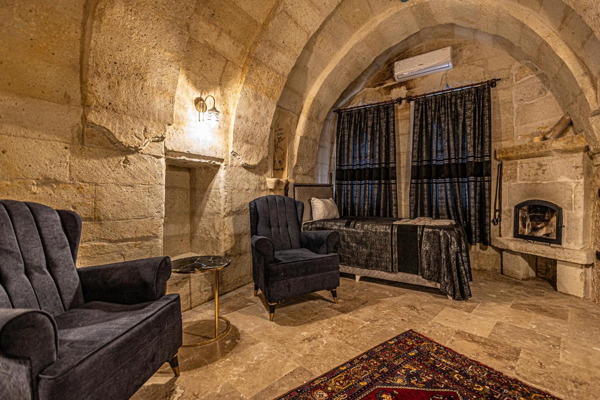 Zuemruetue Anka Cave Hotel อูร์กุบ ภายนอก รูปภาพ