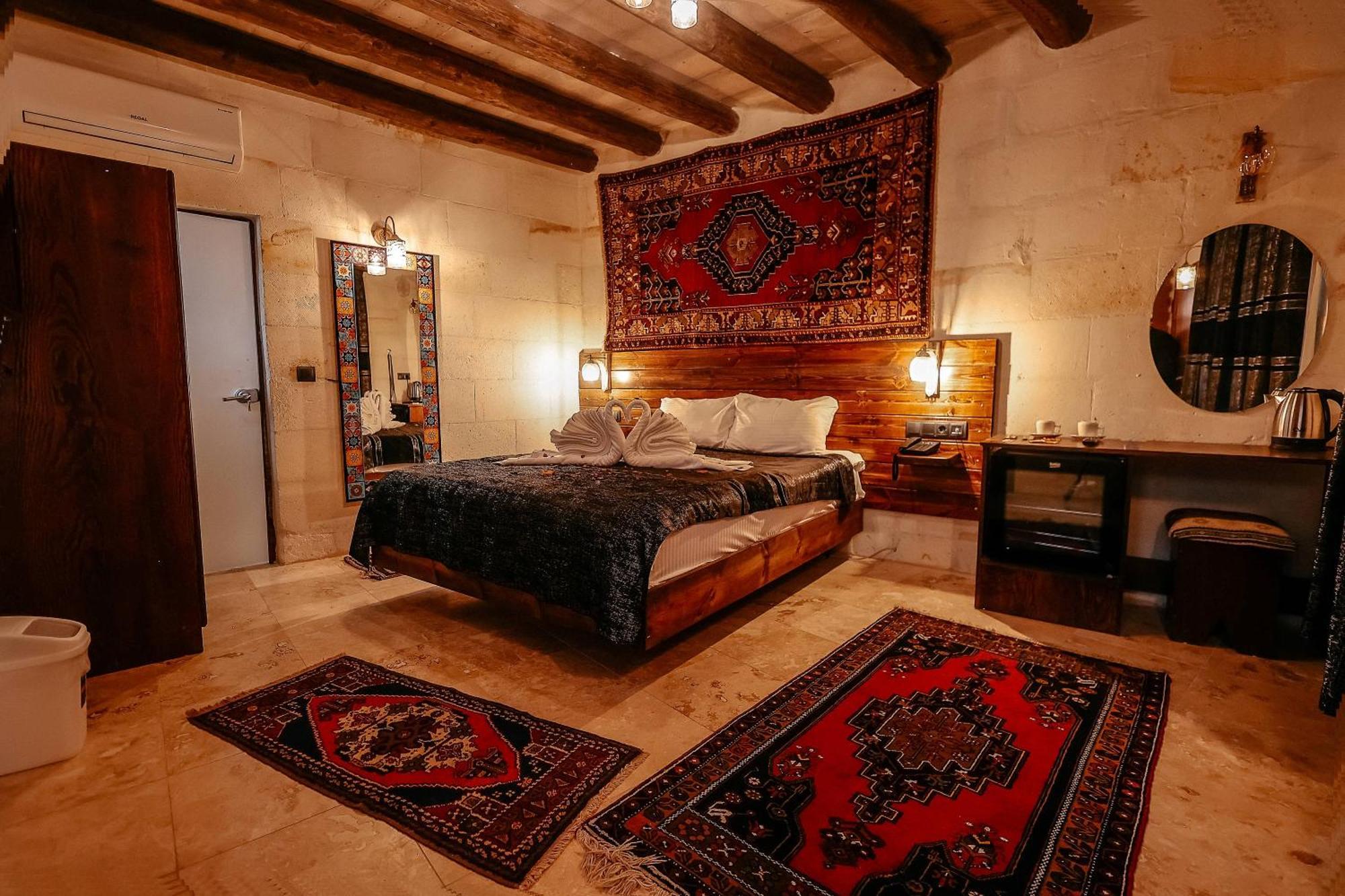 Zuemruetue Anka Cave Hotel อูร์กุบ ภายนอก รูปภาพ
