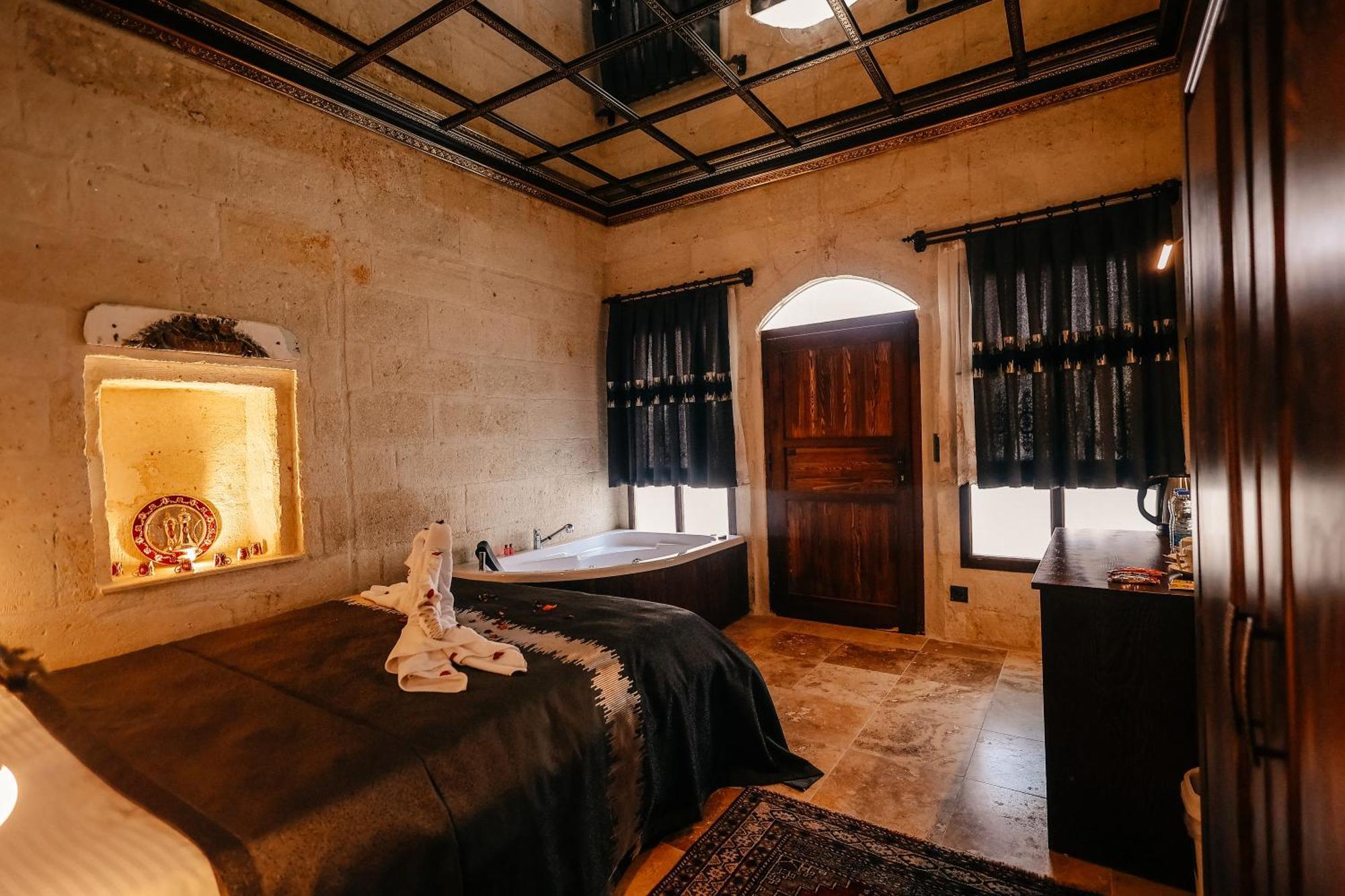 Zuemruetue Anka Cave Hotel อูร์กุบ ภายนอก รูปภาพ