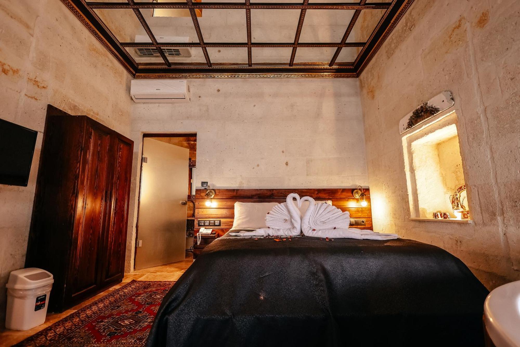 Zuemruetue Anka Cave Hotel อูร์กุบ ภายนอก รูปภาพ